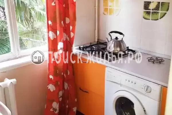 Квартира «Двухкомнатная квартира в центре на 5 человек» Квартира «Двухкомнатная квартира в центре на 5 человек»