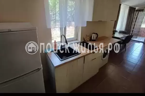 Частный сектор «Новый апарт-домик в самом центре города Сухум»