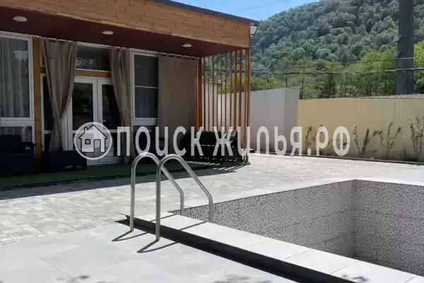 Частный сектор «Дом с баней и банным чаном»