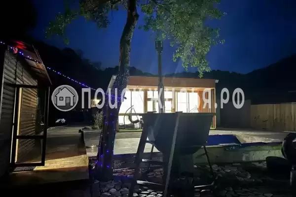 Частный сектор «Дом с баней и банным чаном»