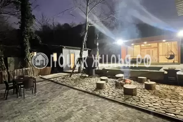 Частный сектор «Дом с баней и банным чаном»