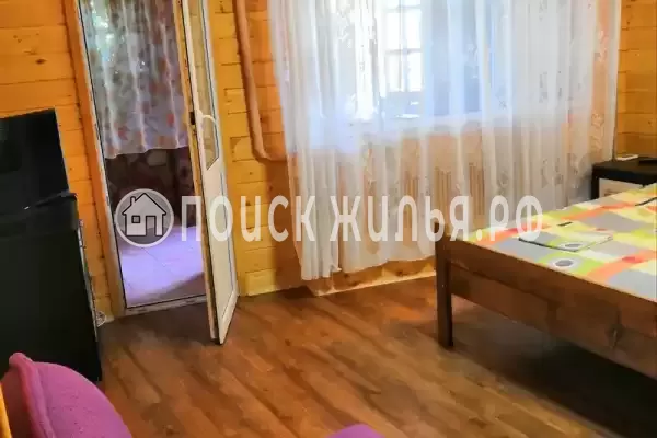 Частный сектор «Номер в частном секторе на Школьной» Частный сектор «Номер в частном секторе на Школьной»