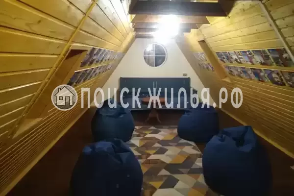 Частный сектор «Бревенчатый дом в лесу у моря»