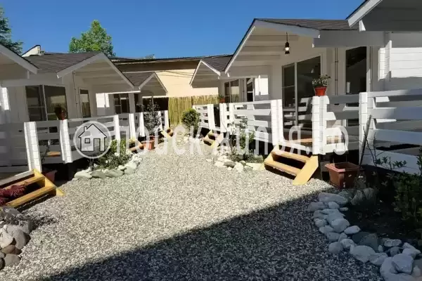 Частный сектор «Коттедж на Садовой»