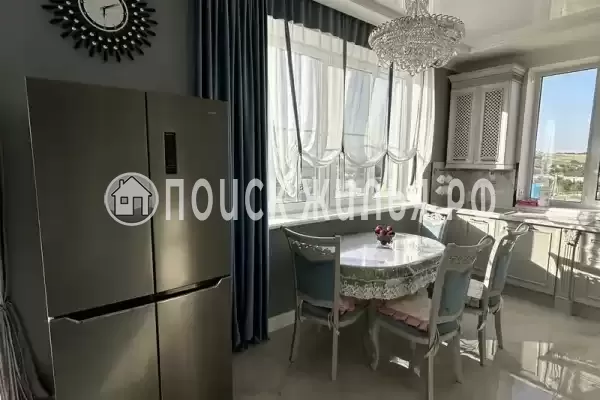 Частный сектор «Дом с бассейном» Частный сектор «Дом с бассейном»