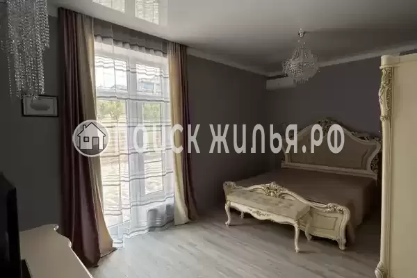 Частный сектор «Дом с бассейном» Частный сектор «Дом с бассейном»