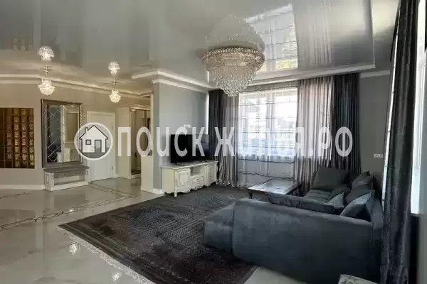 Частный сектор «Дом с бассейном» Частный сектор «Дом с бассейном»