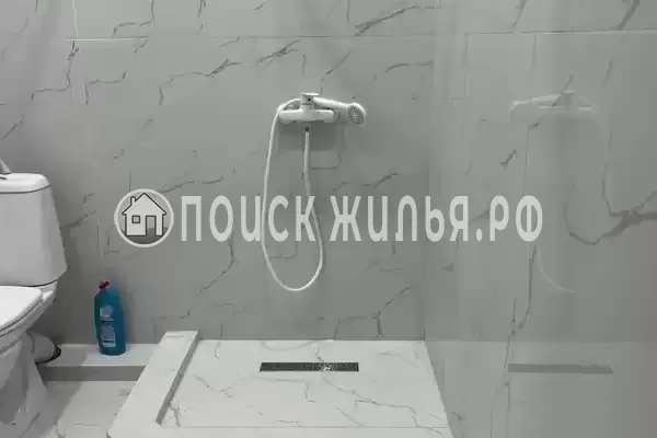 Дом под ключ «Трехкомнатный этаж под ключ со своим двором»