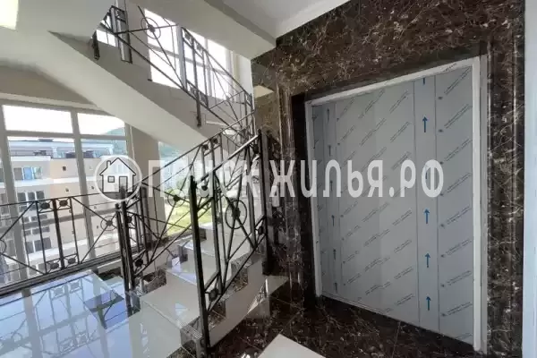 Квартира «С панорамным видом на море и горы» Квартира «С панорамным видом на море и горы»