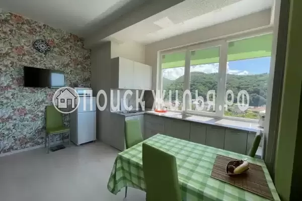 Квартира «С панорамным видом на море и горы» Квартира «С панорамным видом на море и горы»