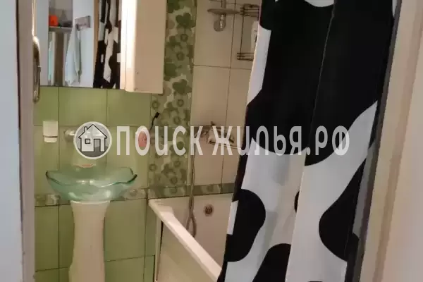 Частный сектор «Двухкомнатная в центре»