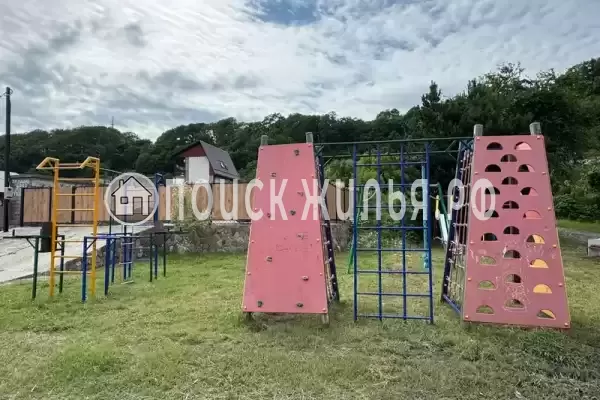 Частный сектор «У реки и моря»