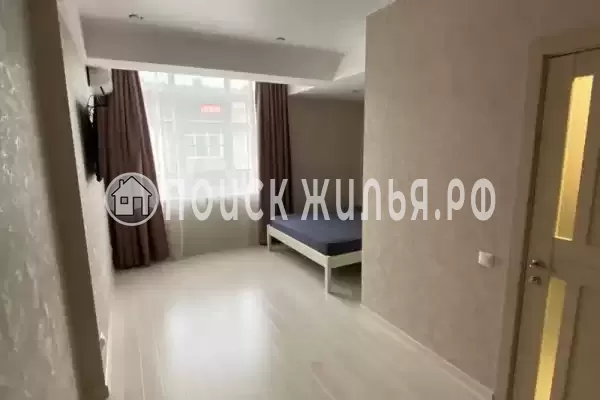 Частный сектор «Трёхэтажный таунхаус в 5 минутах от моря»