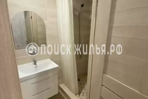 Частный сектор «Трёхэтажный таунхаус в 5 минутах от моря»