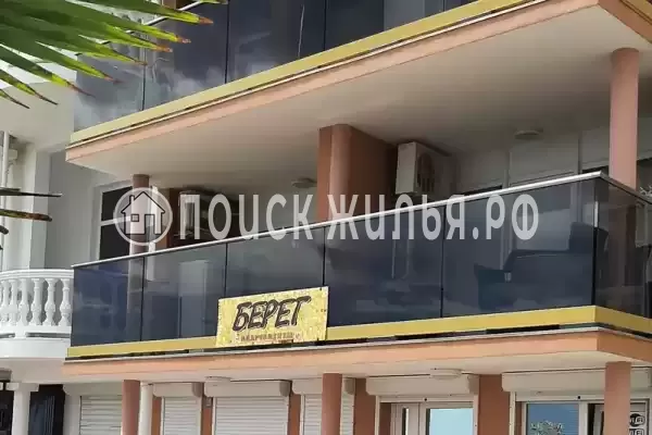 Апартаменты «Берег» Апартаменты «Берег»