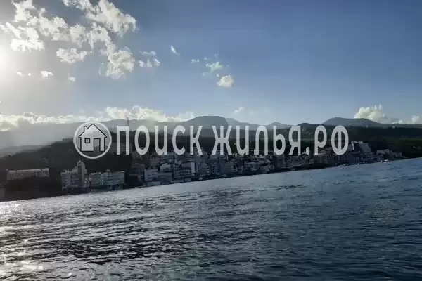 Апартаменты «Берег» Апартаменты «Берег»