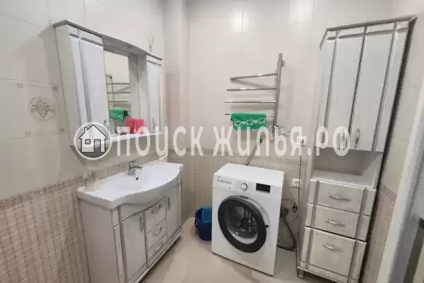 Квартира «Х комнатная квартира рядом с морем»