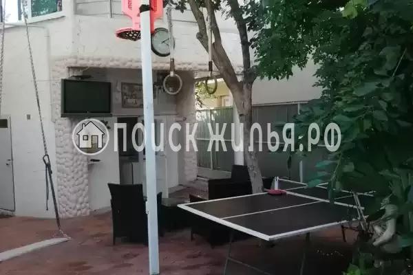 Частный сектор «Дом с садом»