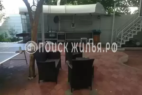 Частный сектор «Дом с садом»