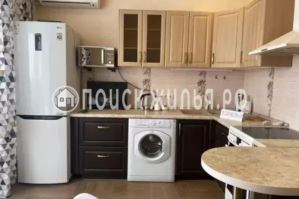 Квартира «Х комнатная квартира на Кириченко» Квартира «Х комнатная квартира на Кириченко»