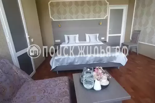 Частный сектор «Дом для большой компании с бассейном»