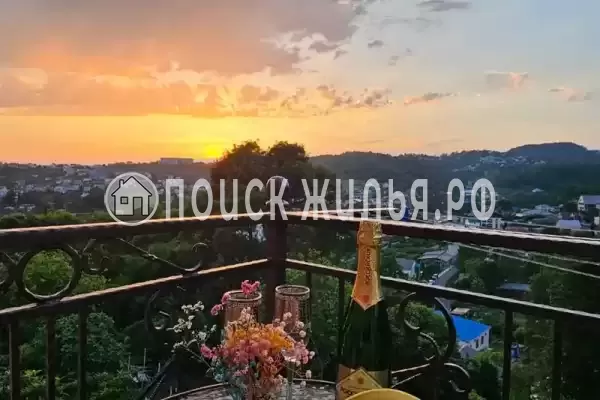 Частный сектор «Дом для большой компании с бассейном»