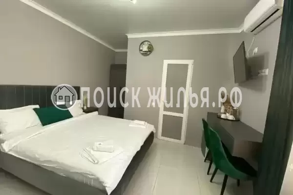 Частный сектор «Дом для большой компании с бассейном»