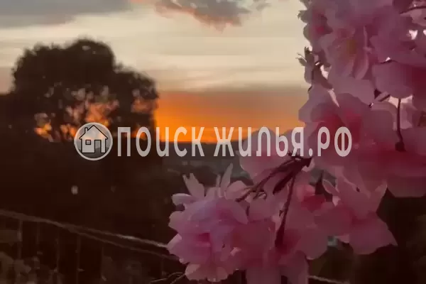 Частный сектор «Дом для большой компании с бассейном»