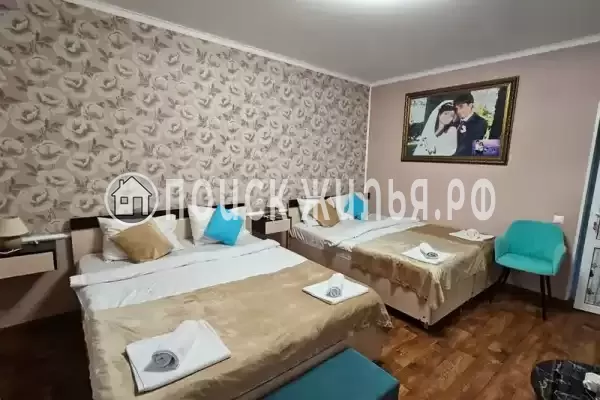 Частный сектор «Дом для большой компании с бассейном»