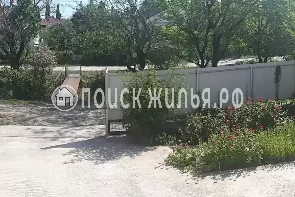 Частный сектор «Деревянный коттедж»