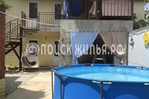 Частный сектор «Дом с бассейном и детской площадкой» Частный сектор «Дом с бассейном и детской площадкой»