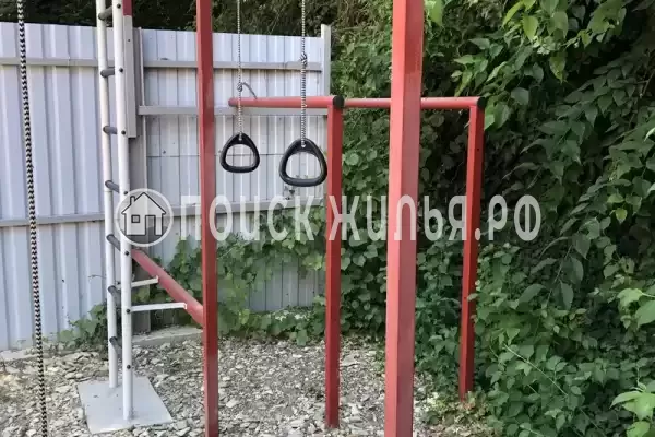 Частный сектор «Дом с бассейном и детской площадкой» Частный сектор «Дом с бассейном и детской площадкой»