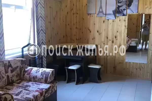 Частный сектор «Дом с бассейном и детской площадкой» Частный сектор «Дом с бассейном и детской площадкой»