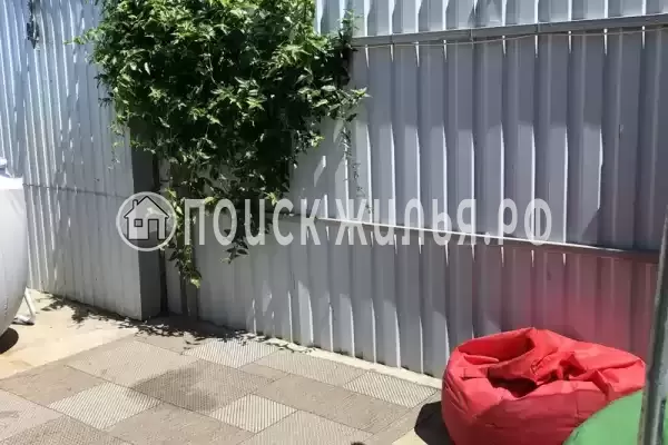 Частный сектор «Дом с бассейном и детской площадкой» Частный сектор «Дом с бассейном и детской площадкой»