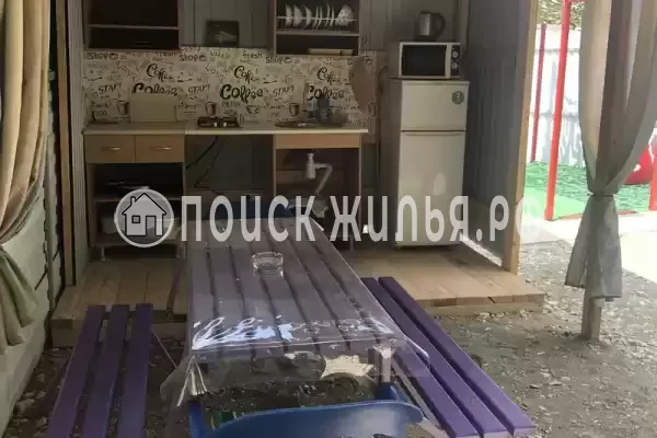 Частный сектор «Дом с бассейном и детской площадкой» Частный сектор «Дом с бассейном и детской площадкой»