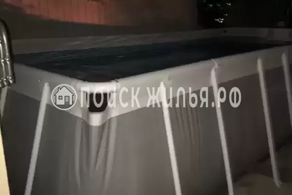 Частный сектор «Дом с бассейном и детской площадкой» Частный сектор «Дом с бассейном и детской площадкой»