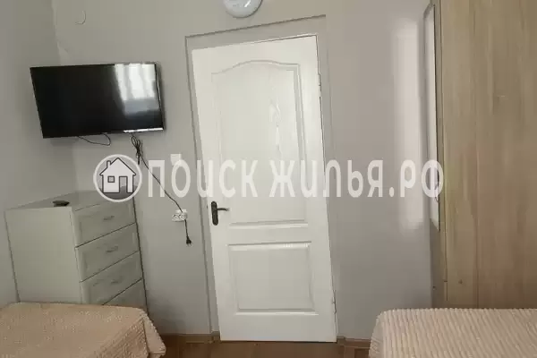 Частный сектор «Этаж в доме на 5−7 человек»