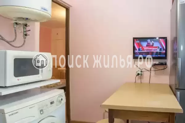 Квартира «Однокомнатная квартира в самом центре» Квартира «Однокомнатная квартира в самом центре»