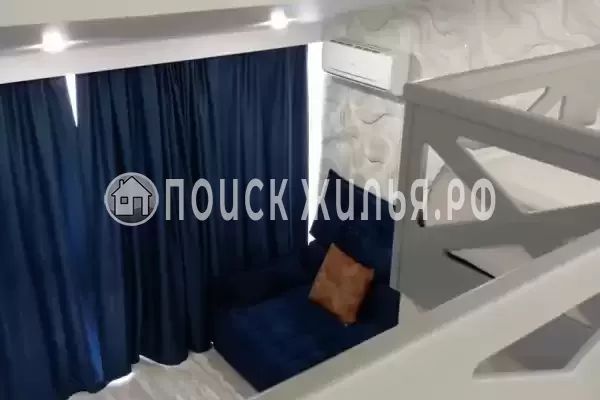 Частный сектор «Трёхэтажный таунхаус в 5 минутах от моря»