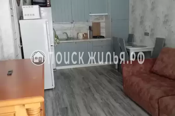 Частный сектор «Трёхэтажный таунхаус в 5 минутах от моря»