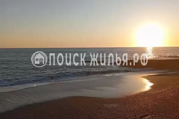 Частный сектор «Трёхэтажный таунхаус в 5 минутах от моря»