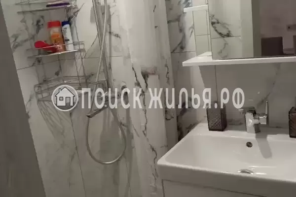 Частный сектор «Трёхэтажный таунхаус в 5 минутах от моря»