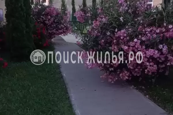 Частный сектор «Таунхаус в 5 минутах от моря»