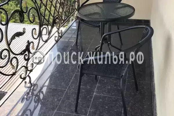 Гостевой дом «ЭлеОн Хаус» Гостевой дом «ЭлеОн Хаус»