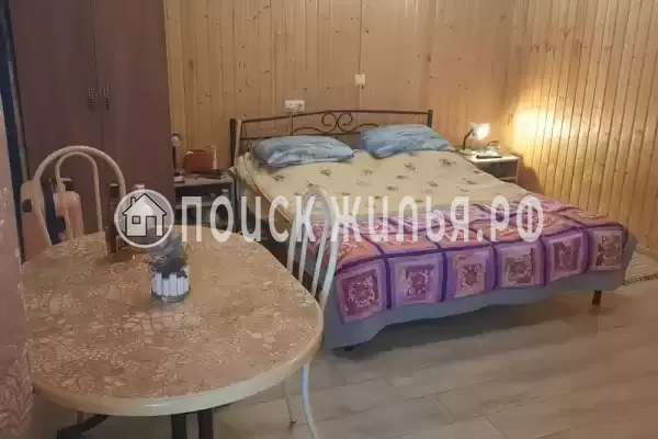 «Три плюс два»