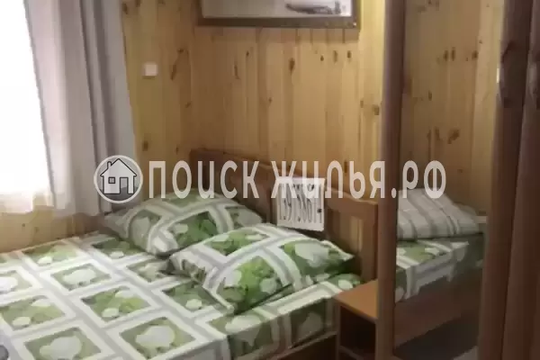 Частный сектор «Дом с бассейном и детской площадкой» Частный сектор «Дом с бассейном и детской площадкой»