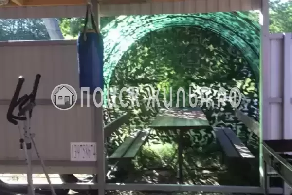 Частный сектор «Дом с бассейном и детской площадкой» Частный сектор «Дом с бассейном и детской площадкой»