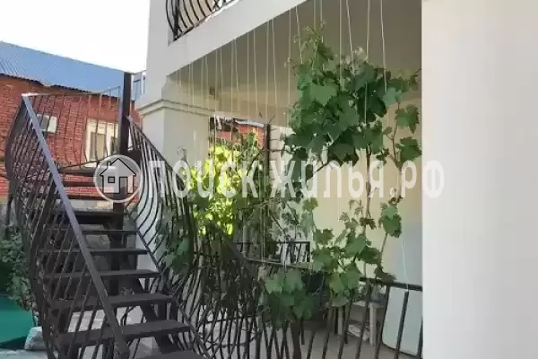 Частный сектор «Частный дом на Короленко» Частный сектор «Частный дом на Короленко»