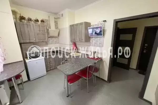 Квартира, Мира д. 15, д.кв148