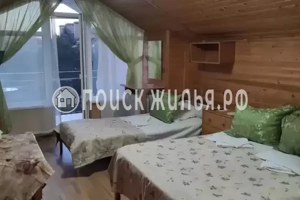 «На гоголя»